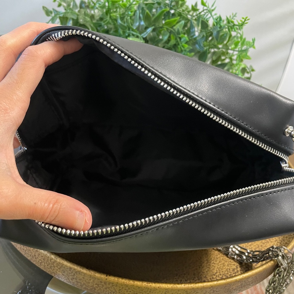 New YSL - Picture 14 of 14